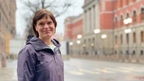 Høyesterettsdommer advarer mot kollegenes avgjørelser om oppreisning: «Går Høyesterett for langt?»